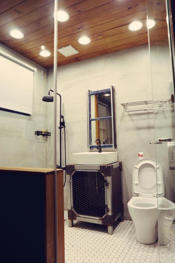 Travel Charger Hostel Hualien Buitenkant foto