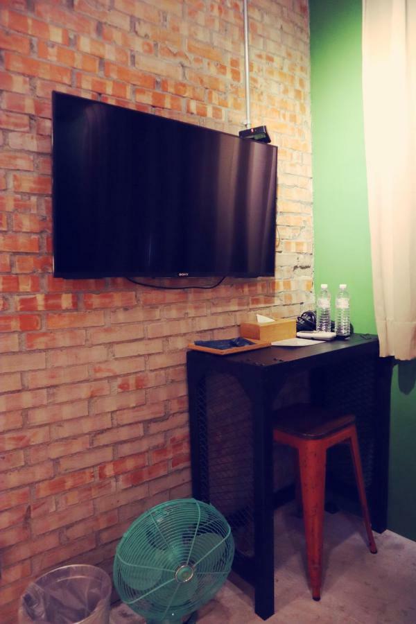 Travel Charger Hostel Hualien Buitenkant foto